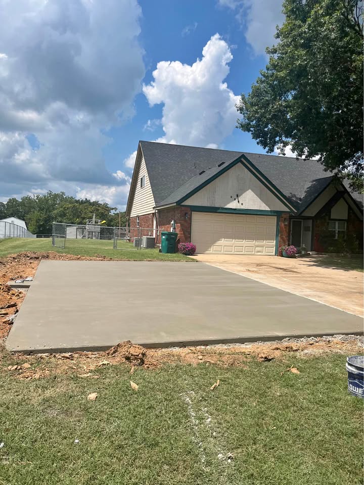Concrete driveway installation in Enid Oklahoma