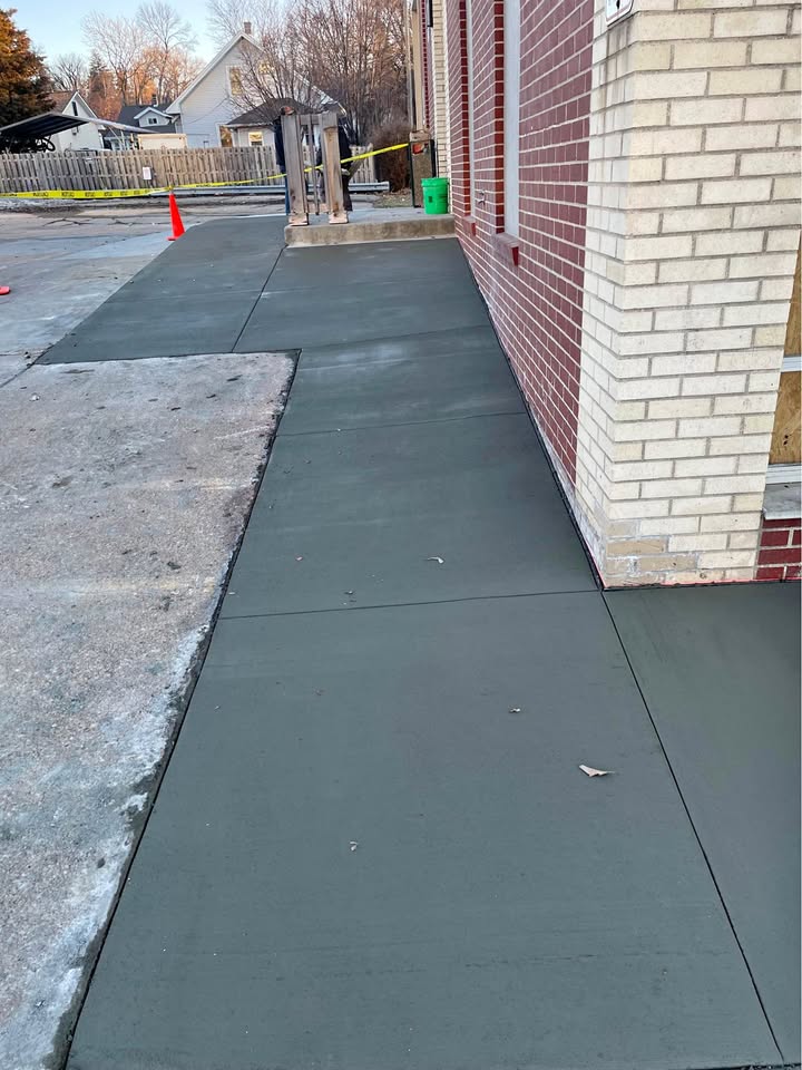 Concrete sidewalk work in Enid Oklahoma